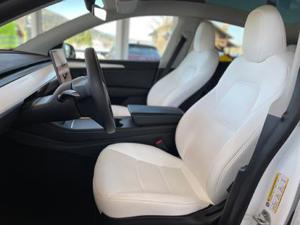 Tesla Model Y Bild 16