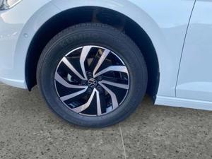Volkswagen Polo Bild 9
