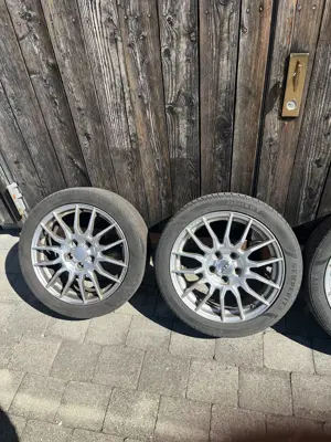 4 Alufelgen mit Sommerreifen 225 45 R 17 Y - passend für Audi A3 Bild 4