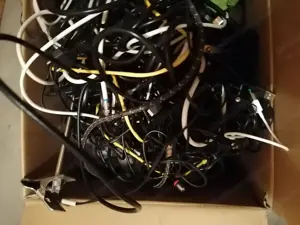 Große Kabelsammlung im Karton   alles dabei! Bild 3