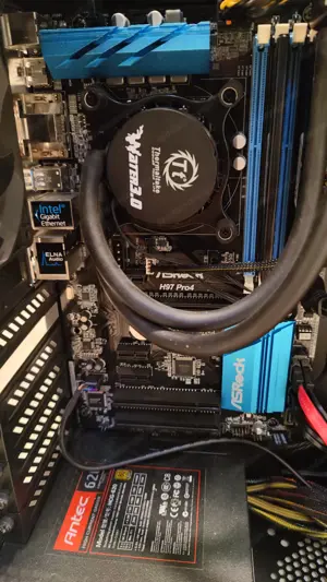 Computer Tower Corsair Bild 7