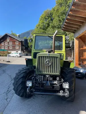 MB Trac 700 Turbo Bild 2