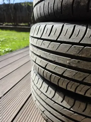 Sommerreifen Falken 195 55 R16 91V  Bild 2