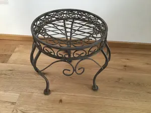 Metalltisch klein 35cm hoch 30cm breit