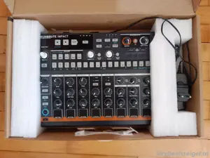 Arturia Drumbrute Impact Drummaschine, Drummachine Bild 2