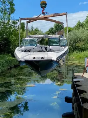 Mastercraft X46 inkl. Trailer & Liegeplatz zu verkaufen Bild 2