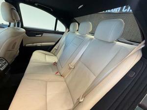 Mercedes-Benz S 320 Bild 20