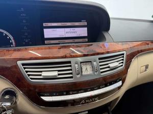 Mercedes-Benz S 320 Bild 17