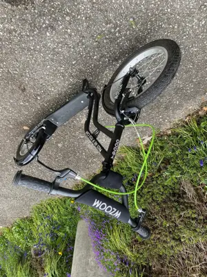 Kinder Roller Wzoom ab Grösse 120 cm+ Bild 2