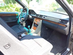 Mercedes-Benz  Bild 3