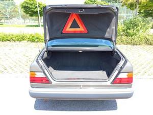 Mercedes-Benz  Bild 4