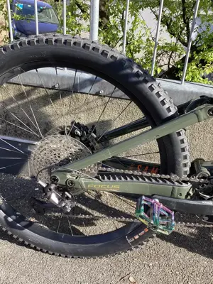 E-Bike Focus Sam  6.8 E-MTB *nur 178 KM* Modell 2024 | Größe M | Top-Zustand Bild 16
