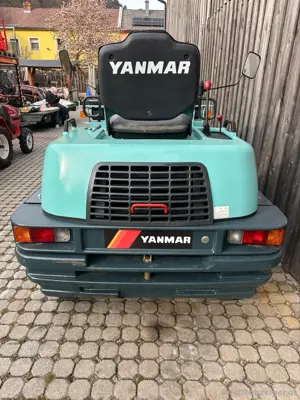 Yanmar Radlader V2 Diesel allrad kein Hoflader kein kippen hydrostat  Bild 9