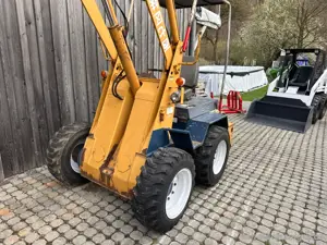Komatsu Radlader SK07-2 Diesel Hoflader extrem wendig wie ein bobcat nur mit mehr platz  Bild 2