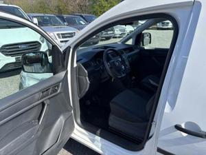 VW Caddy Bild 19