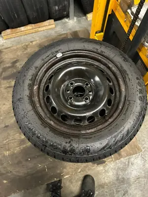 4x Kompletträder Fiat Panda, Reifengröße 165 70R14 81T, Winterreifen 