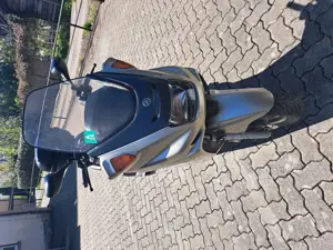 Verkaufe oldtimer yamaha 250 majestik  Bild 10