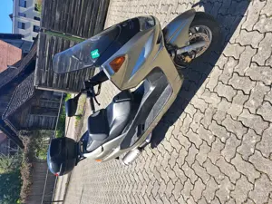 Verkaufe oldtimer yamaha 250 majestik  Bild 9