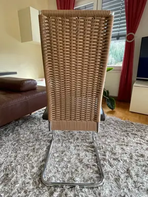 eleganter Esstisch Vollholz Nuss + 6 Esszimmer Design Lederstühle Braun Ronald Schmitt RST 19 Bild 4