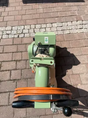 LÄGLER Hummel Bandschleifmaschine Bild 5