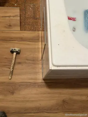 Paketboten schleifen oder Vinyl Boden verlegen Fertig Paket Bild 2
