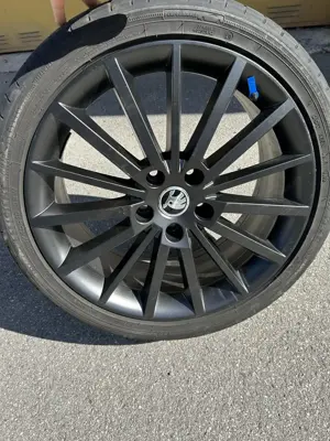 Skoda Alufelge Bild 2