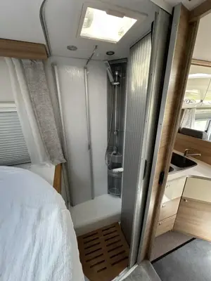 Dethleffs Globebus 007 Wohnmobil Bild 10