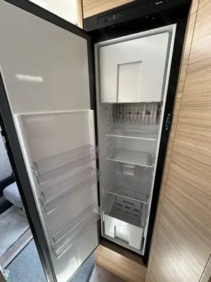 Dethleffs Globebus 007 Wohnmobil Bild 9