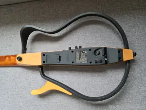 Yamaha SLG100N  Bild 5