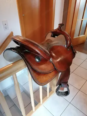 Westernsattel zu verkaufen  Bild 3