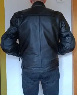 Motorradjacke Revit aus Leder Bild 3