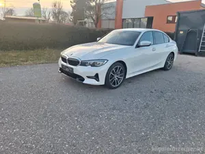BMW 3er-Reihe 330d Bild 5