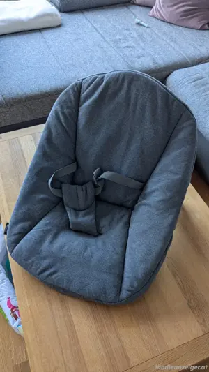 Hauck Hochstuhl Babyaufsatz inkl. Babywippe Bild 2