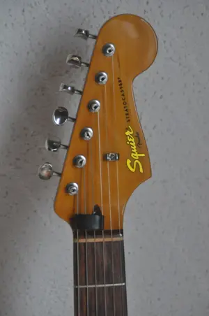 Squire Stratocaster Classic Vibe E-Gitarre Bild 3