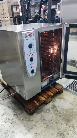 Rational Kombidämpfer mit 10 Einschüben Bild 3