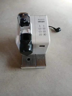 Kaffeemaschine Nespresso De Longhi Bild 3