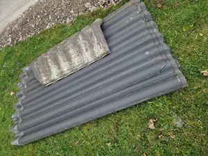 Zementwellplatten zu verschenken