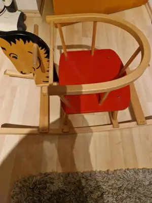 Schaukelpferdchen Bild 2