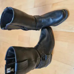 Damen Motorradstiefel Grösse 39 Bild 5