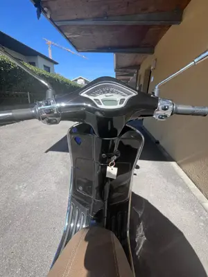 Vespa Primavera 50 Bild 4