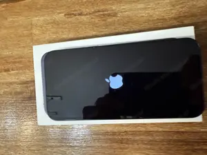 I phone 13 inkl.Zubehör Bild 5