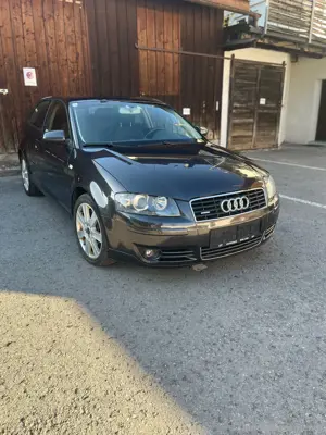 Audi A3 3,2l V6 Quattro Bild 4