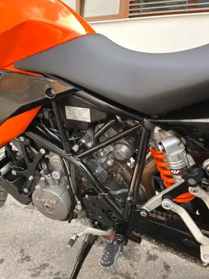 Ktm 990 smt Bild 9