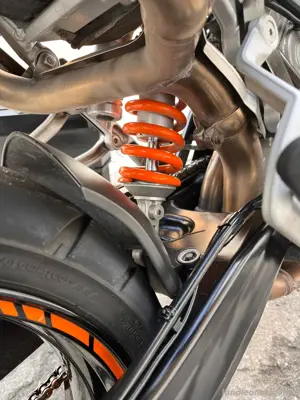 Ktm 990 smt Bild 7