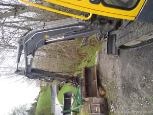 Volvo Bagger EC35  Bild 3