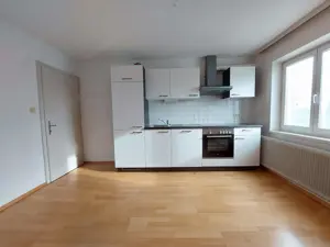 Klaus Helle 3 Zimmer Wohnung Bild 2