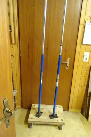 2 Stk.: Deckenstützen