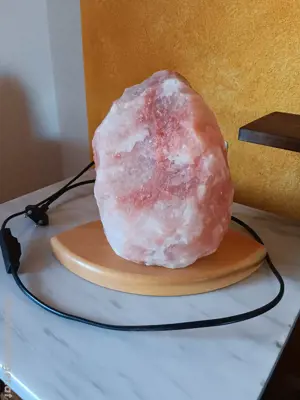 schöne Salzlampe Bild 2
