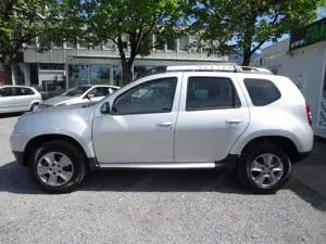 Wenig Kilometer DACiA  DUSTER  Basis 4x2 1.Besitz    NAVi    PDC    SHZ    LEDER Bild 6