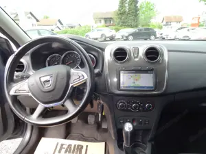 Dacia sandero  stepway tce 90 s 1.besitz ,navi ,pdc ,ahk Bild 8